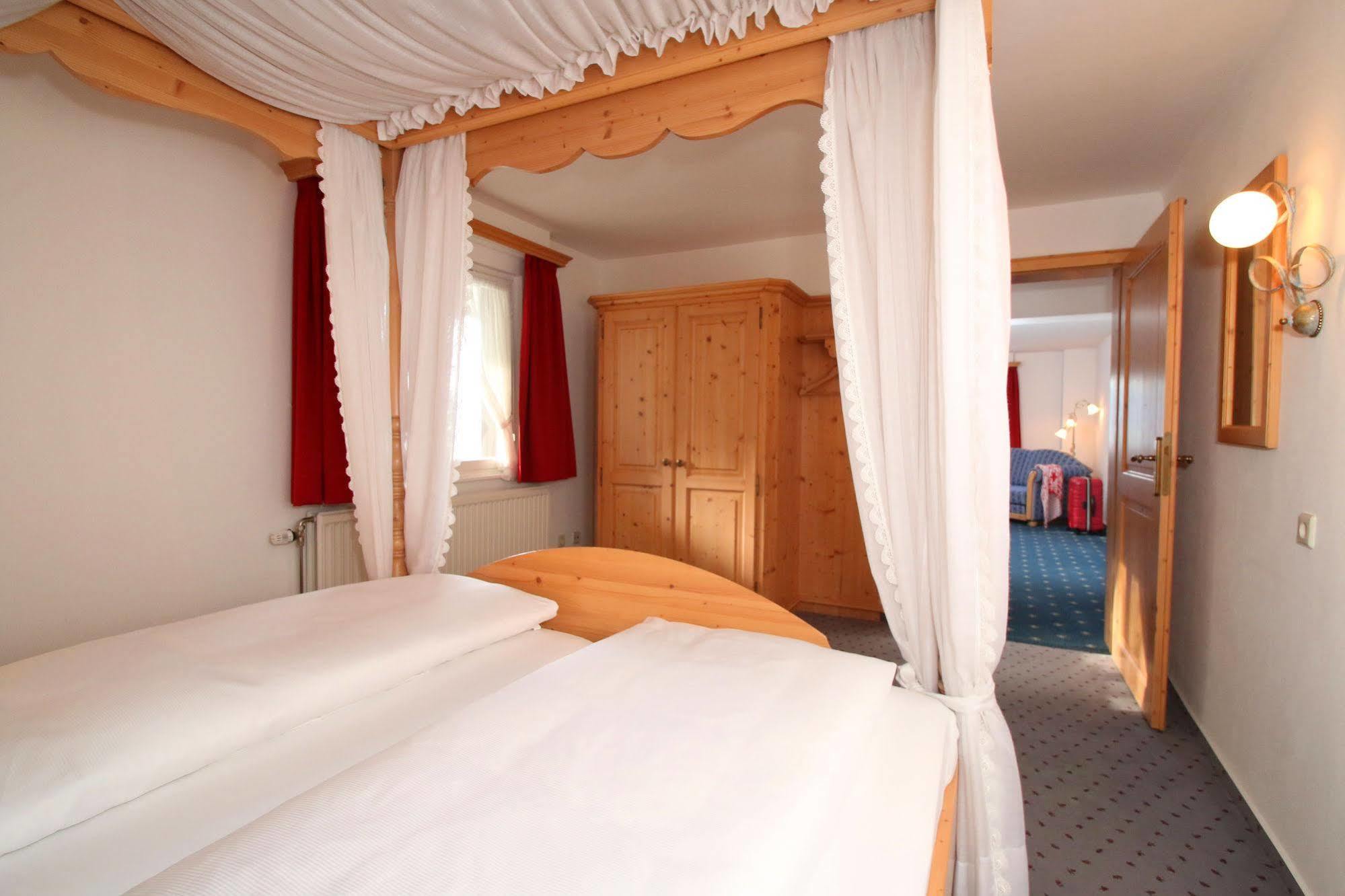 Hotel Landgasthof Adler Altenrond Εξωτερικό φωτογραφία